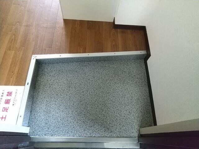 同仕様 スカイハイツ十二番丁
