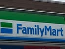 ファミリーマート 和歌山市役所店様(コンビニ)まで352m スカイハイツ十二番丁