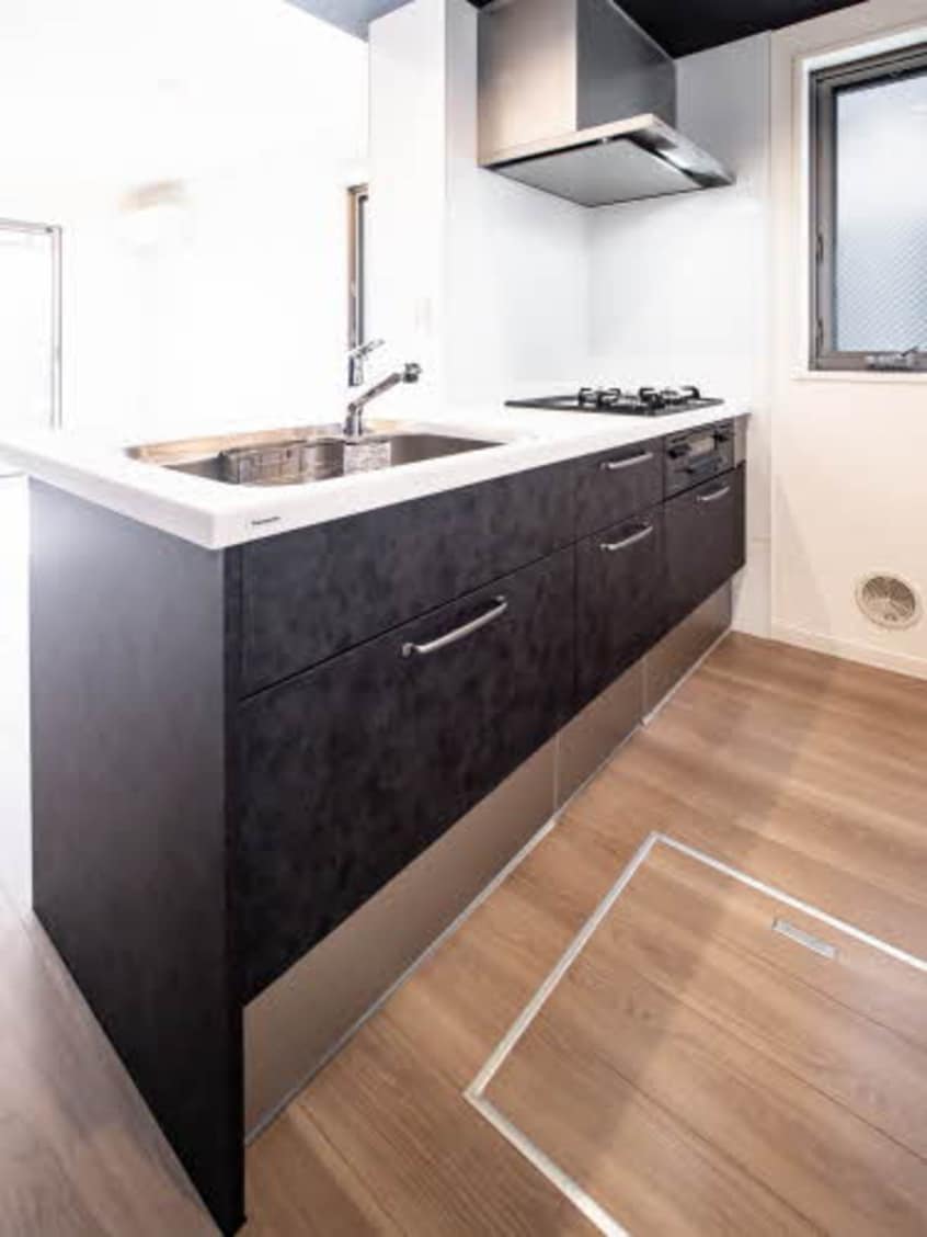  阪和線・羽衣線/和歌山駅 徒歩10分 1階 築6年