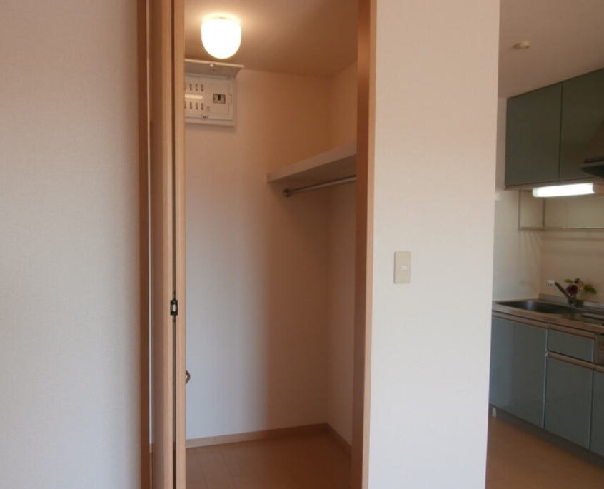 同仕様 南海加太線/八幡前駅 徒歩16分 1階 築19年