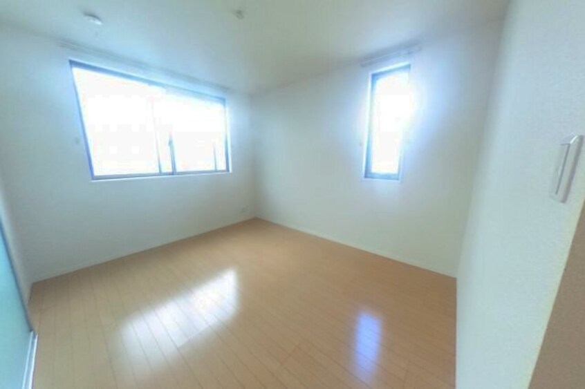  南海本線/和歌山市駅 バス13分堀止下車:停歩4分 1階 築13年