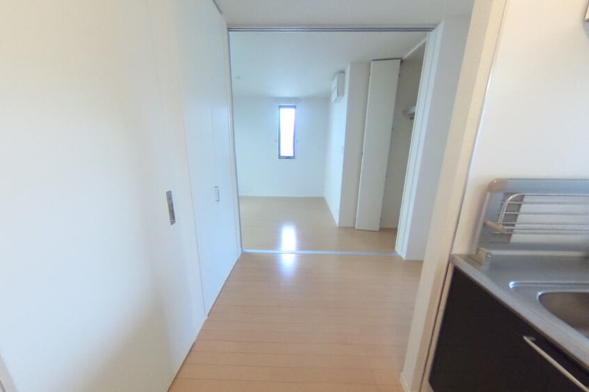  南海本線/和歌山市駅 バス13分堀止下車:停歩4分 1階 築13年