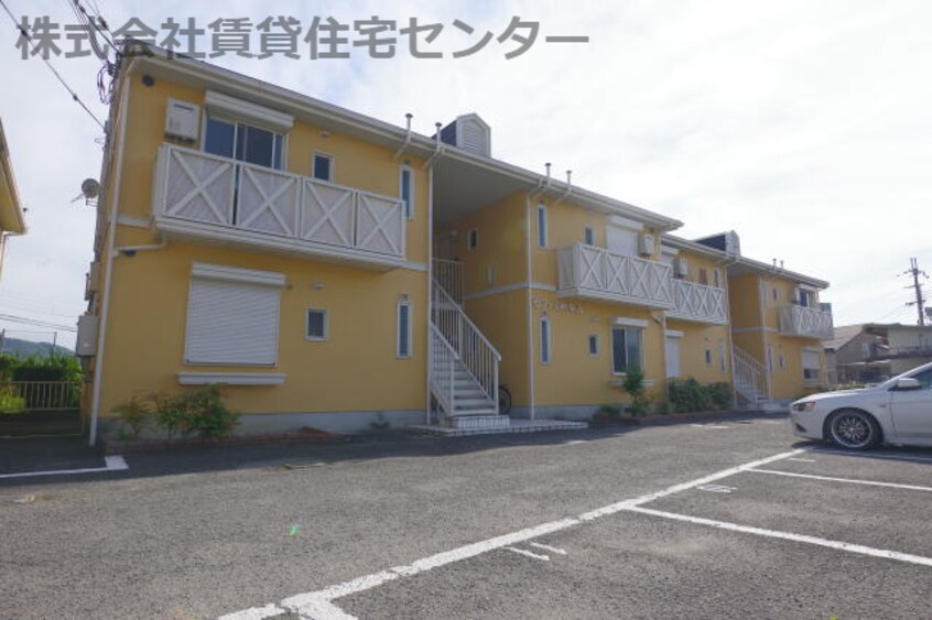  阪和線・羽衣線/紀伊駅 バス15分中迫下車:停歩5分 1階 築35年