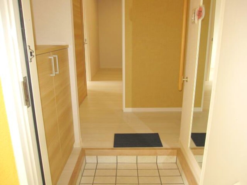  阪和線・羽衣線/紀伊駅 バス15分中迫下車:停歩5分 1階 築35年