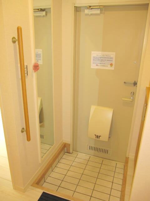  阪和線・羽衣線/紀伊駅 バス15分中迫下車:停歩5分 1階 築35年