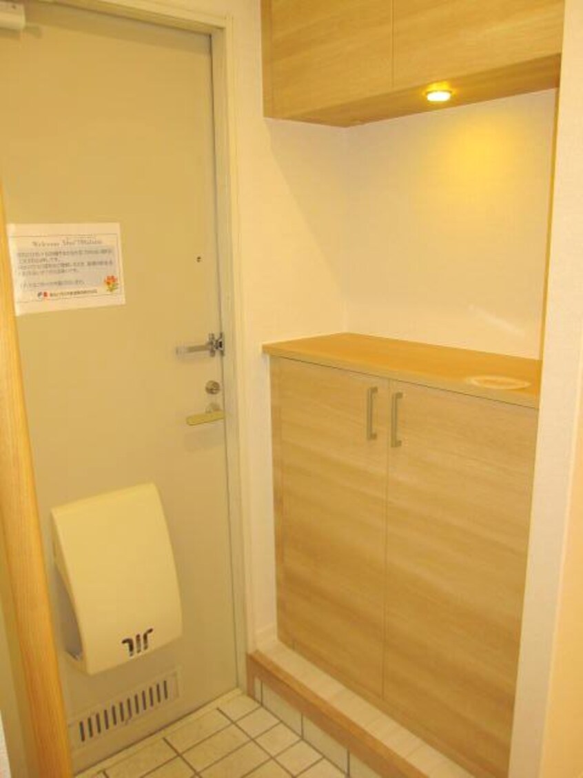  阪和線・羽衣線/紀伊駅 バス15分中迫下車:停歩5分 1階 築35年