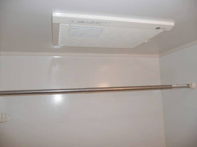  きのくに線・紀勢本線/紀三井寺駅 バス2分名草小学校前下車:停歩6分 1階 築20年