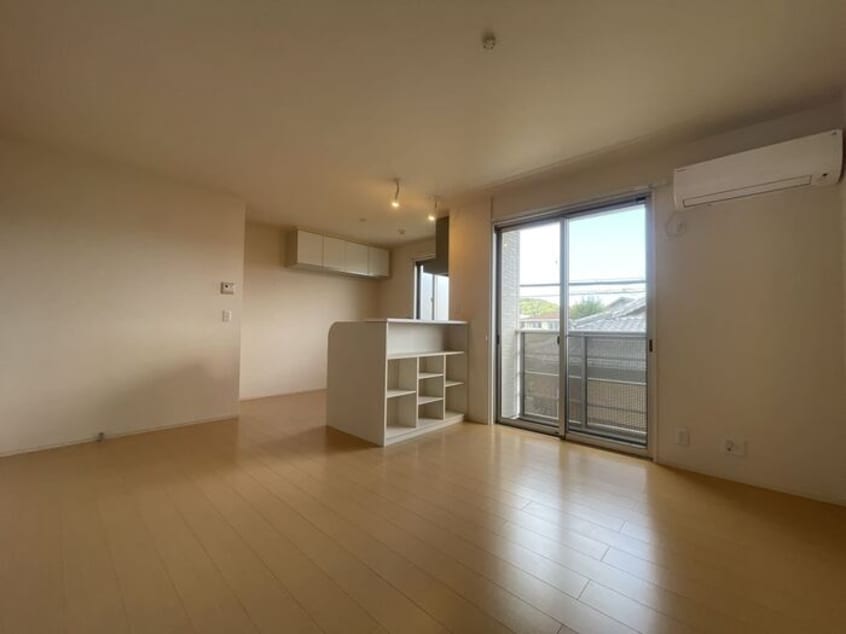  阪和線・羽衣線/和歌山駅 バス15分南中島下車:停歩5分 2階 築17年