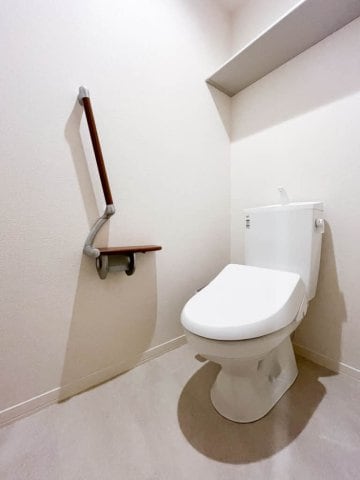 同仕様 南海本線/和歌山市駅 バス10分砂山南下車:停歩10分 1階 築3年