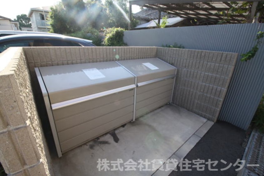  南海本線/和歌山市駅 バス10分砂山南下車:停歩10分 1階 築3年