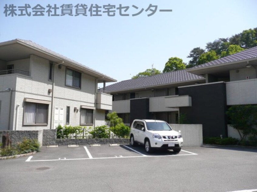  南海本線/和歌山市駅 バス20分新和歌浦口下車:停歩13分 1階 築16年