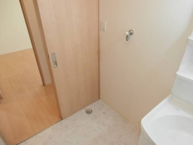  南海本線/和歌山市駅 バス20分新和歌浦口下車:停歩13分 1階 築16年