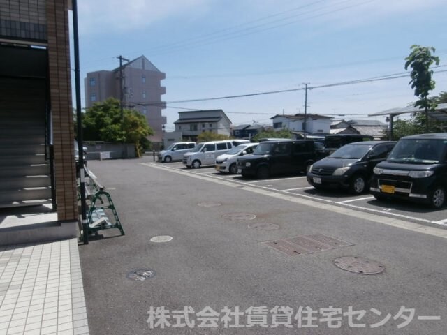  阪和線・羽衣線/和歌山駅 徒歩18分 1階 築19年