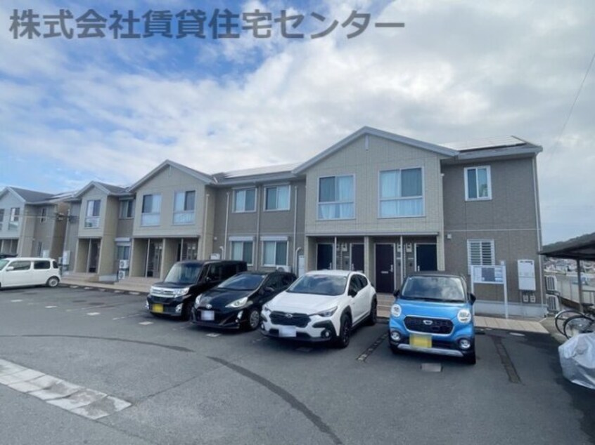  きのくに線・紀勢本線/紀三井寺駅 バス5分布引南下車:停歩11分 1階 築12年