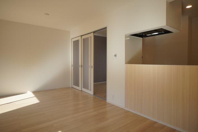  阪和線・羽衣線/紀伊中ノ島駅 徒歩21分 1階 築3年