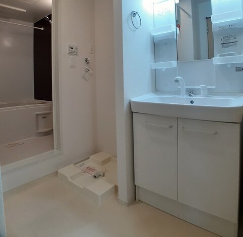  阪和線・羽衣線/紀伊中ノ島駅 徒歩14分 1階 築8年