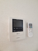  阪和線・羽衣線/紀伊中ノ島駅 徒歩27分 1階 築6年