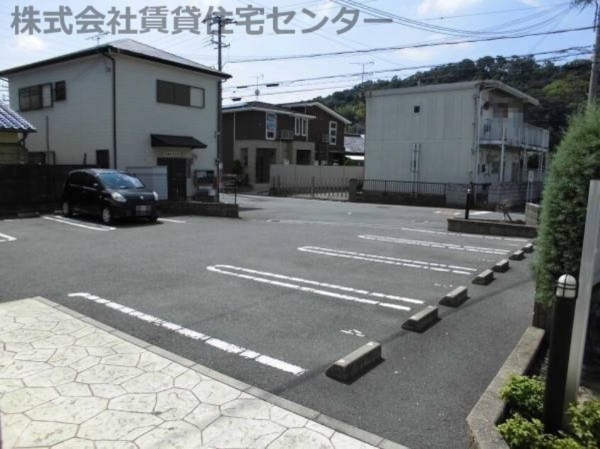  南海本線/和歌山市駅 バス21分打越下車:停歩6分 1階 築14年