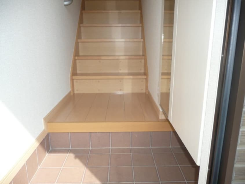  和歌山線/下井阪駅 徒歩20分 2階 築16年