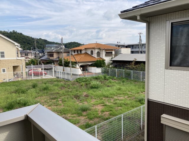 南海本線/和歌山市駅 バス20分松ヶ丘バス下車:停歩2分 2階 築14年