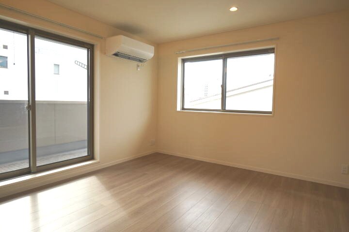 同仕様 阪和線・羽衣線/和歌山駅 徒歩9分 2階 築4年