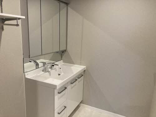  阪和線・羽衣線/和歌山駅 徒歩9分 2階 築4年