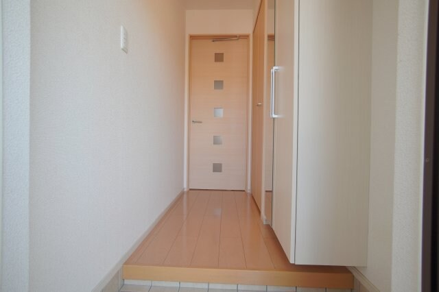  和歌山線/布施屋駅 徒歩15分 1階 築13年