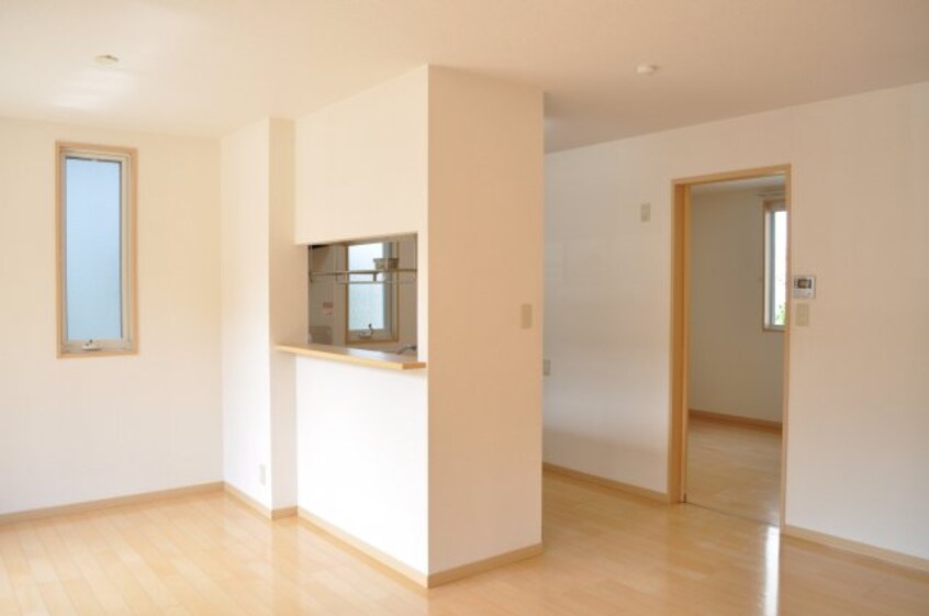 同仕様 南海本線/和歌山市駅 バス25分大浦下車:停歩5分 1階 築19年