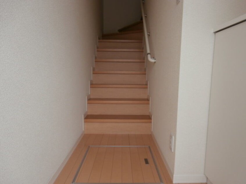  和歌山線/布施屋駅 徒歩8分 2階 築12年