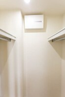  南海本線/和歌山市駅 バス13分築港五丁目下車:停歩2分 2階 築6年
