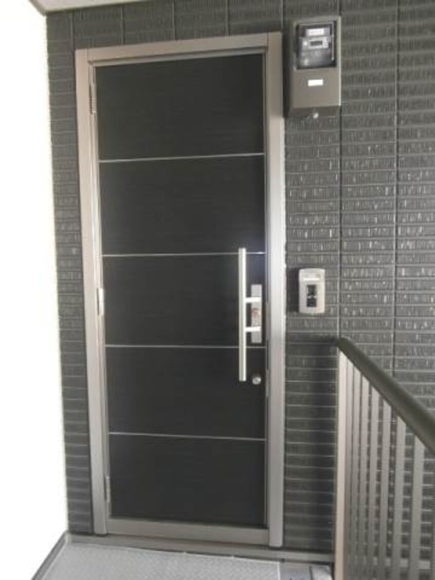  南海本線/和歌山市駅 バス13分築港五丁目下車:停歩2分 2階 築6年