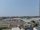 ラ・ムー和歌山西浜店様(スーパー)まで2717m 南海本線/和歌山市駅 バス13分築港五丁目下車:停歩2分 2階 築6年