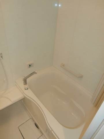  阪和線・羽衣線/六十谷駅 バス14分大谷東下車:停歩1分 1階 築12年