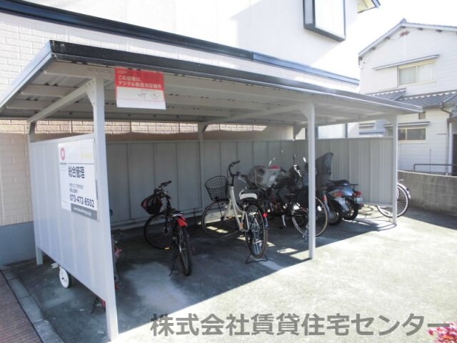  阪和線・羽衣線/和歌山駅 バス22分和歌浦下車:停歩4分 1階 築31年