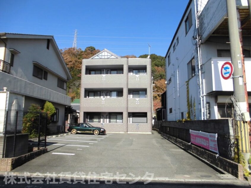  きのくに線・紀勢本線/海南駅 バス15分琴の浦下車:停歩6分 1階 築21年