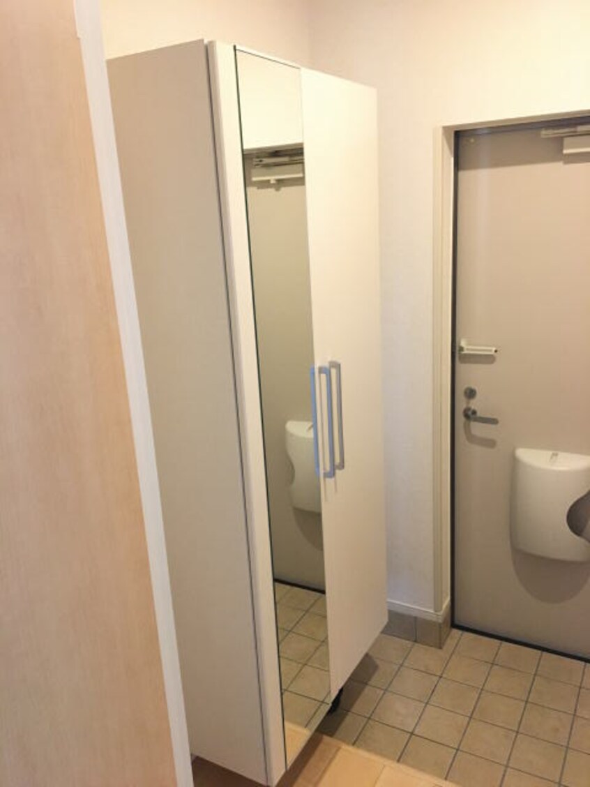 同仕様 阪和線・羽衣線/和歌山駅 バス30分大浦下車:停歩3分 1階 築7年