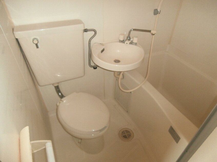 同仕様 スカイハイツ十二番丁