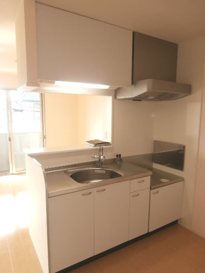 同仕様 和歌山線/和歌山駅 徒歩19分 2階 築15年