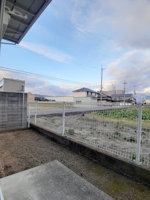 庭 和歌山線/岩出駅 徒歩18分 1階 築28年