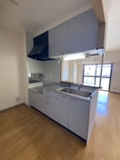 同仕様 阪和線・羽衣線/紀伊駅 バス15分西安上下車:停歩8分 3階 築24年