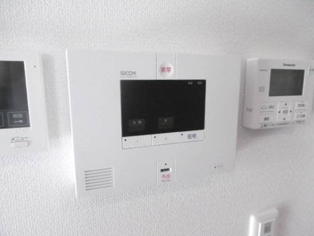  和歌山線/岩出駅 バス17分中島前島下車:停歩5分 2階 築7年