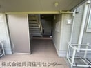  阪和線・羽衣線/和歌山駅 バス11分南中島下車:停歩6分 2階 築13年