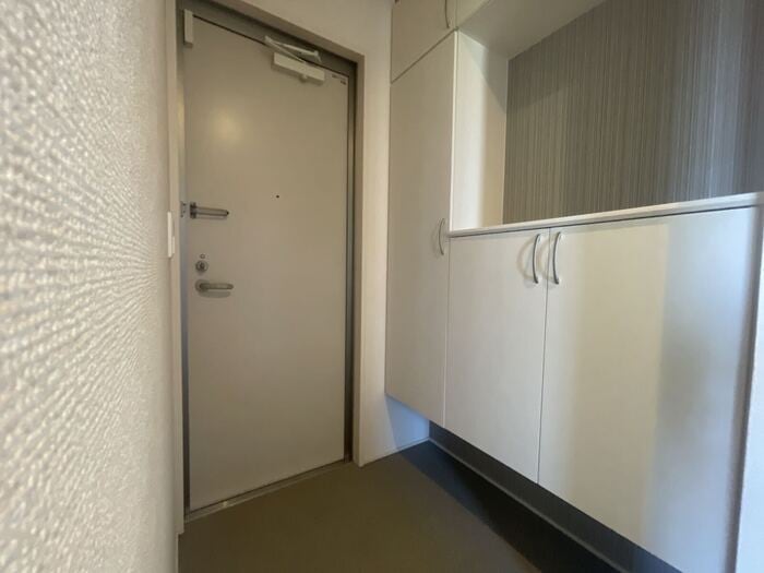  阪和線・羽衣線/和歌山駅 バス11分南中島下車:停歩6分 2階 築13年