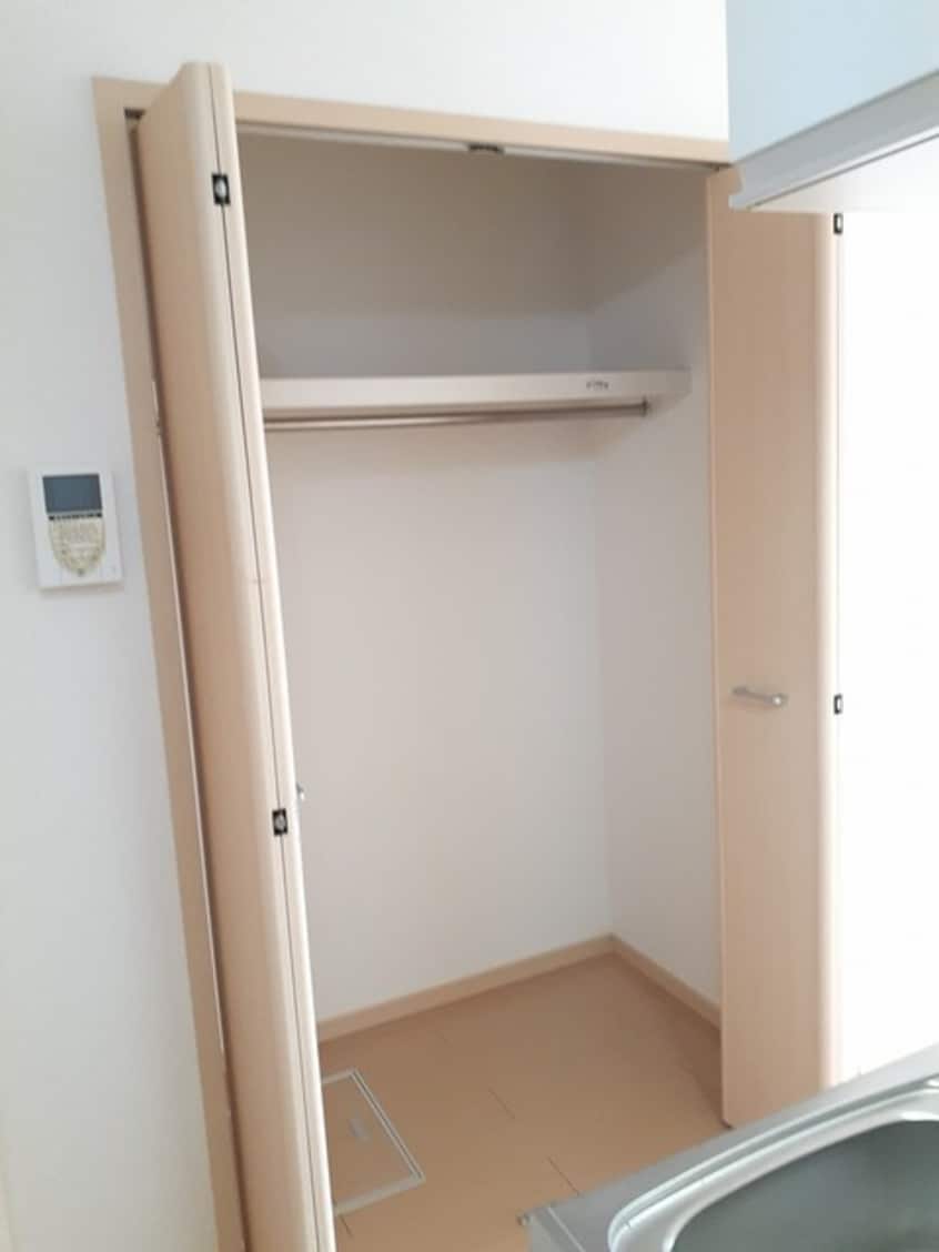  和歌山線/岩出駅 バス20分荊本西下車:停歩3分 1階 築16年