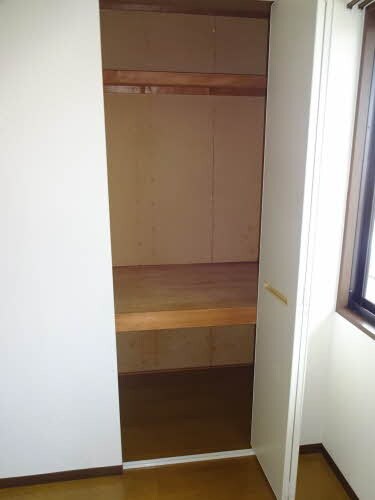  阪和線・羽衣線/紀伊中ノ島駅 徒歩30分 2階 築36年