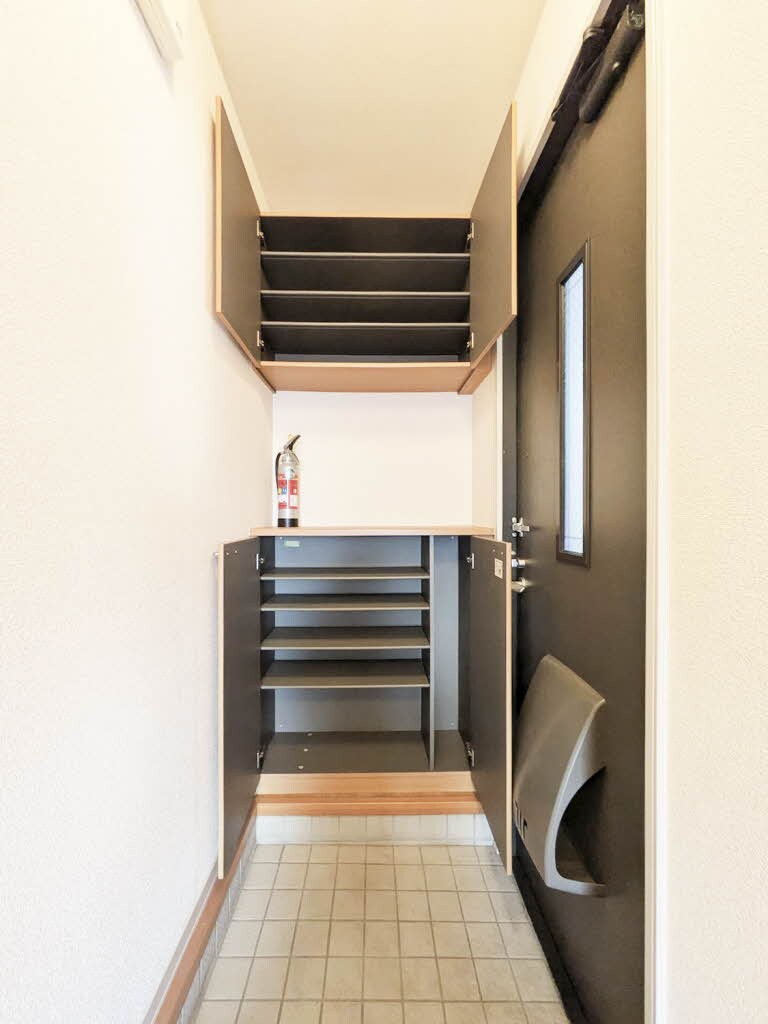  南海本線/和歌山市駅 バス20分高松下車:停歩5分 1階 築25年