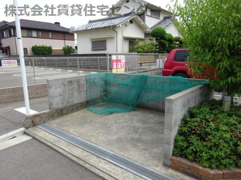  南海加太線/西ノ庄駅 徒歩15分 1階 築17年