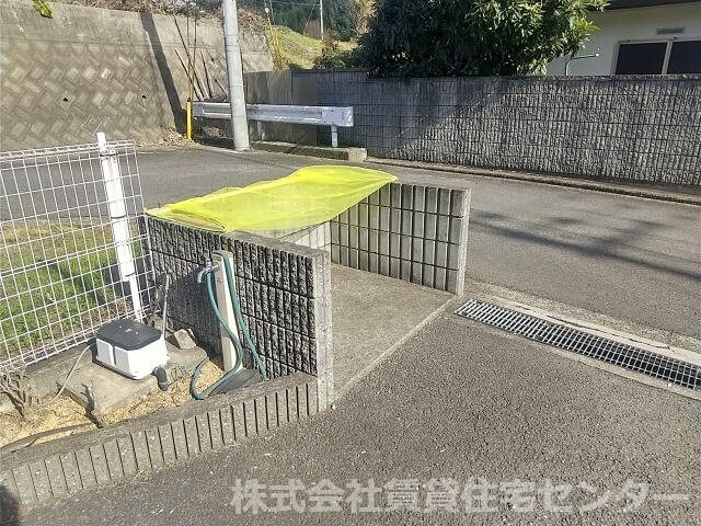  和歌山線/紀伊山田駅 徒歩13分 2階 築21年