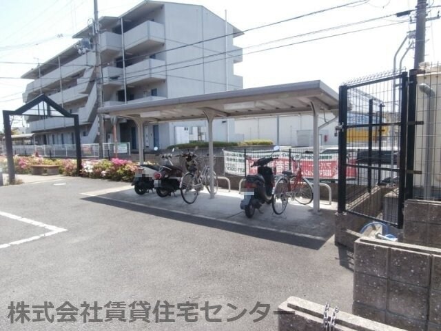  阪和線・羽衣線/紀伊駅 バス16分相谷下車:停歩3分 1階 築15年