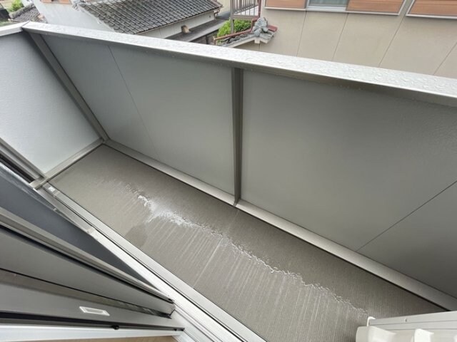  南海本線/和歌山市駅 バス11分花王橋下車:停歩5分 2階 築1年